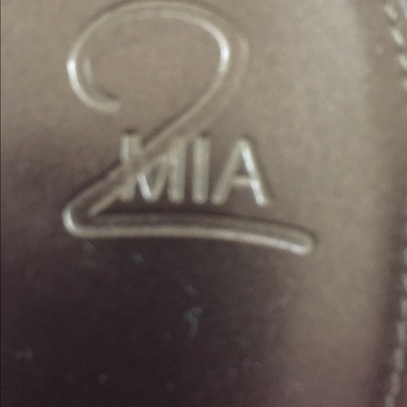 Bronze scrappy Sandals size 10 - Picture 6 of 8